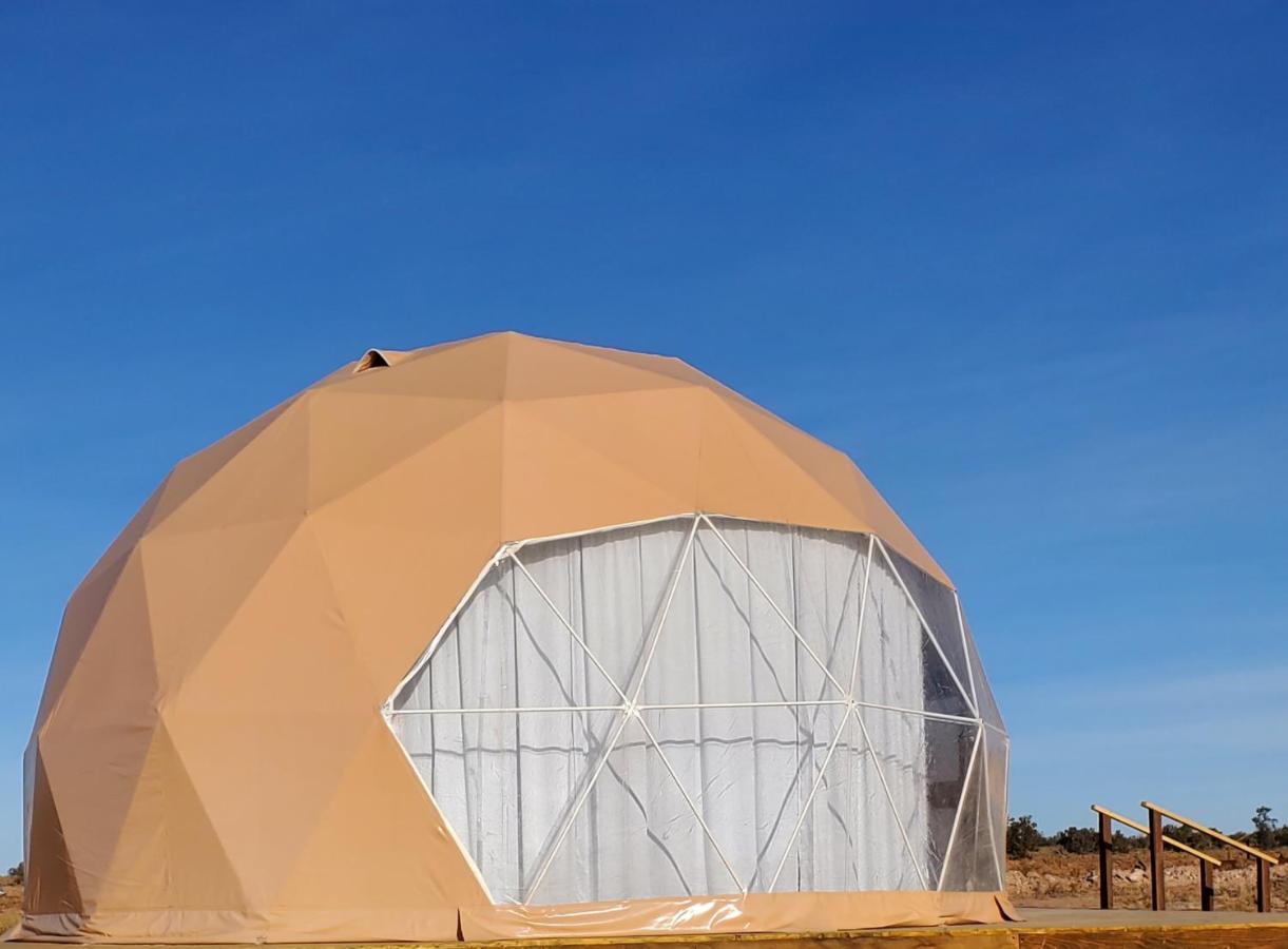 Clear Sky Resorts - Grand Canyon - Unique Sky Domes Valle ภายนอก รูปภาพ